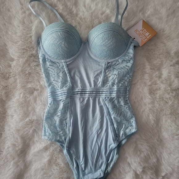 FRENCH TWIST BRAND NEW BUSTIER BODYSUIT SIZE M - Picture 5 of 8
